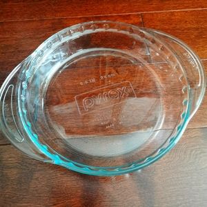 Pyrex Clear 9.5in Pie Plate